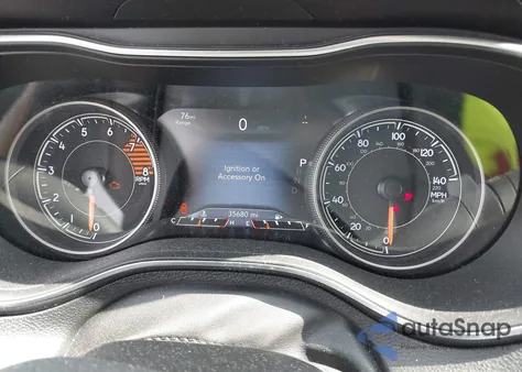 2019 Jeep Cherokee Limited Fwd z USA, uszkodzony, nr VIN 1C4PJLDX5KD486451